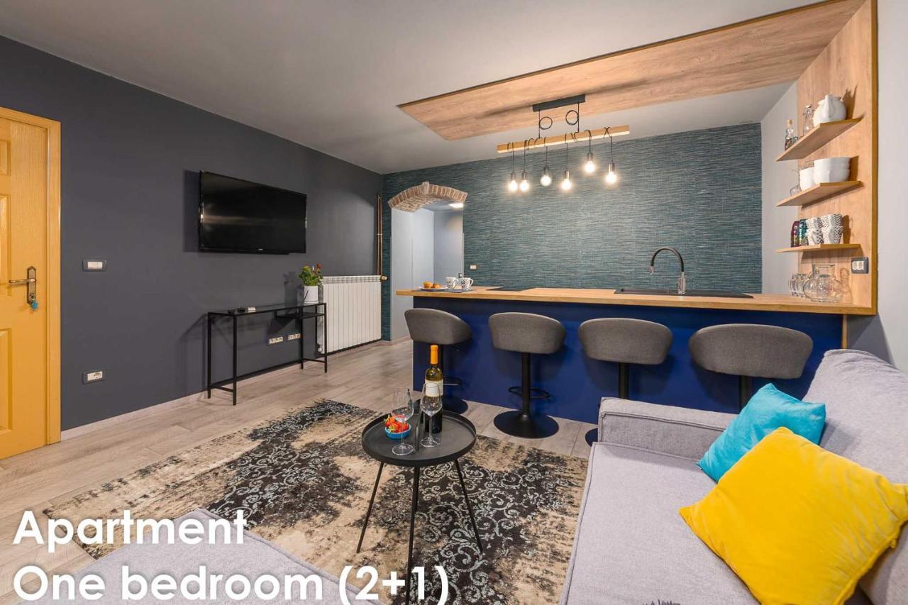 Glamour Apartments Vrsar Bagian luar foto