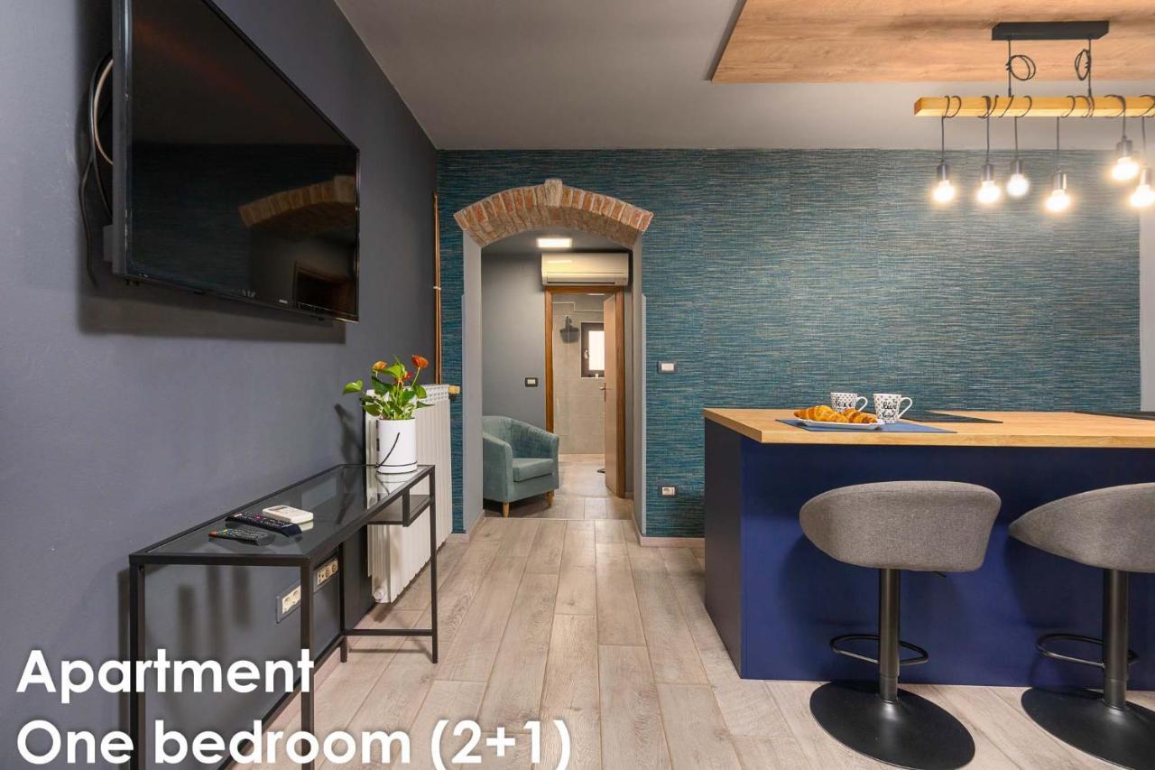 Glamour Apartments Vrsar Bagian luar foto